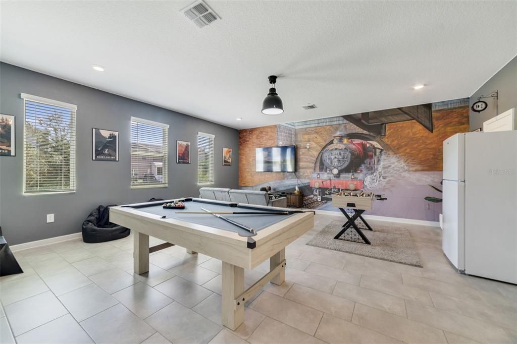 На продажу: $979,900 (8 спален, 5 ванн, 4289 Квадратных фут)