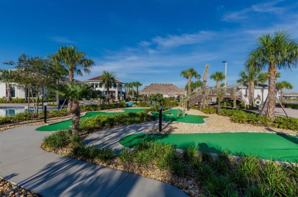 На продажу: $979,900 (8 спален, 5 ванн, 4289 Квадратных фут)