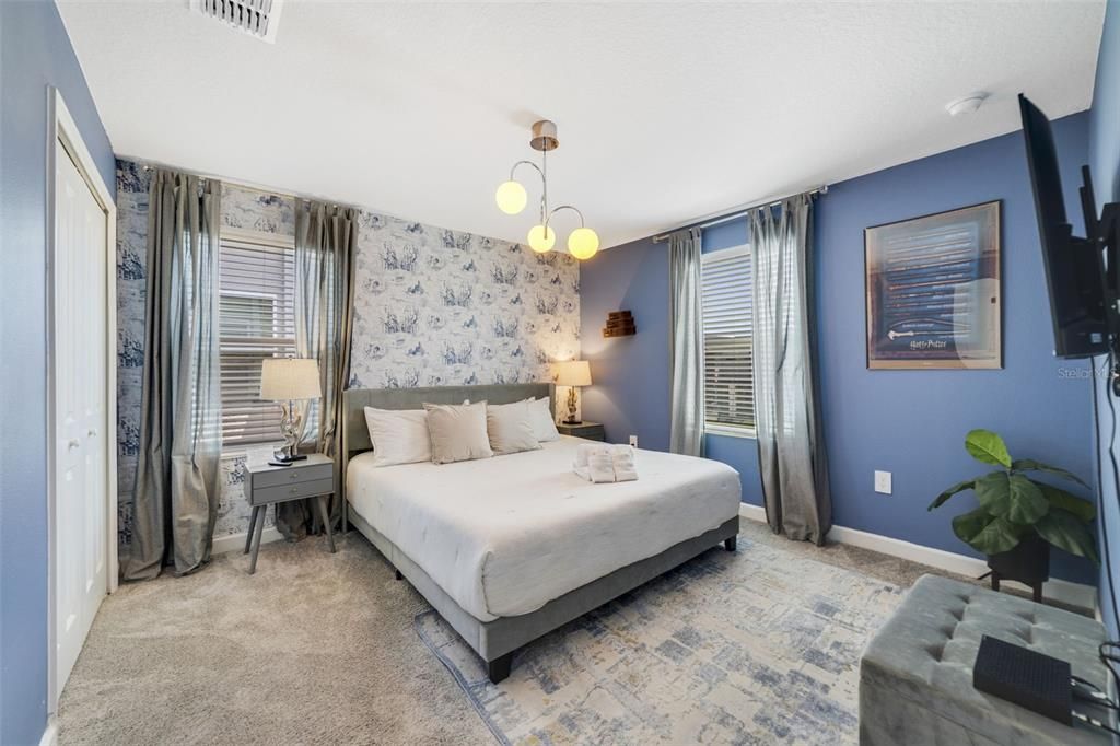 На продажу: $979,900 (8 спален, 5 ванн, 4289 Квадратных фут)