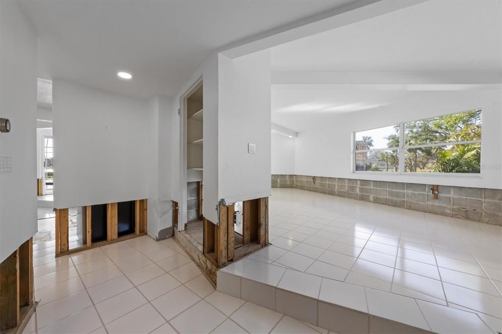 待售: $1,295,000 (4 贝兹, 4 浴室, 3294 平方英尺)