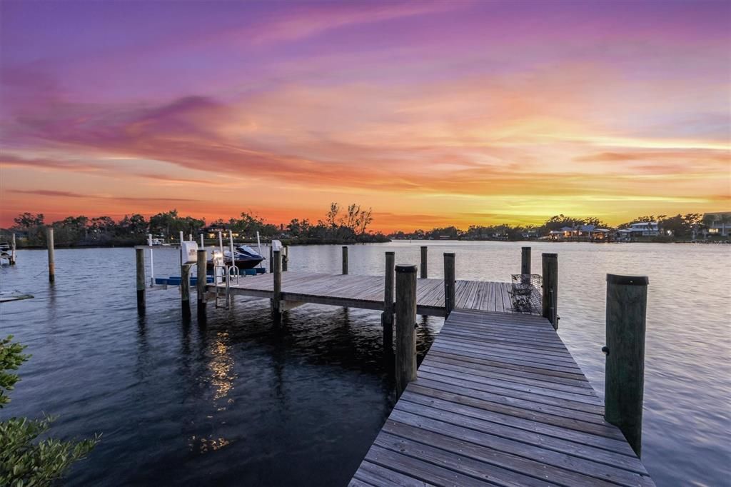 待售: $1,295,000 (4 贝兹, 4 浴室, 3294 平方英尺)