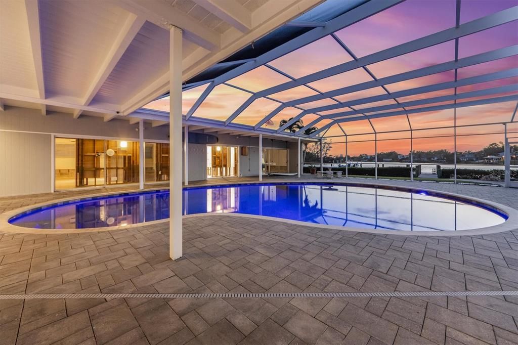 待售: $1,295,000 (4 贝兹, 4 浴室, 3294 平方英尺)