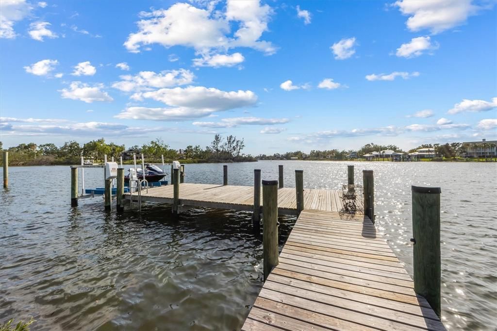 待售: $1,295,000 (4 贝兹, 4 浴室, 3294 平方英尺)