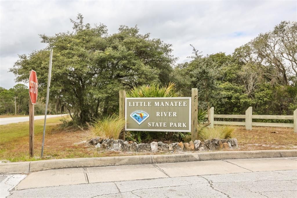 На продажу: $165,000 (1.79 acres)