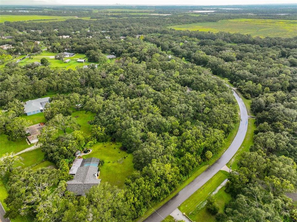 На продажу: $165,000 (1.79 acres)