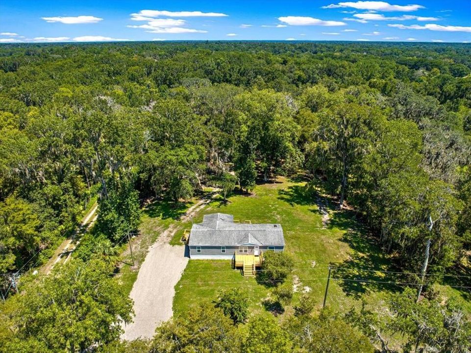 待售: $535,000 (6 贝兹, 4 浴室, 2328 平方英尺)