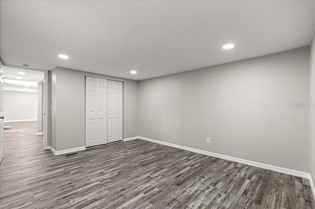 待售: $535,000 (6 贝兹, 4 浴室, 2328 平方英尺)