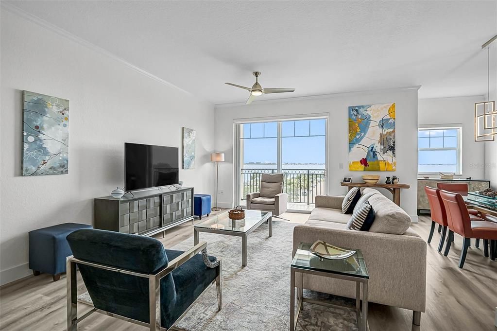 Active With Contract: $609,000 (3 beds, 2 baths, 1447 Square Feet)