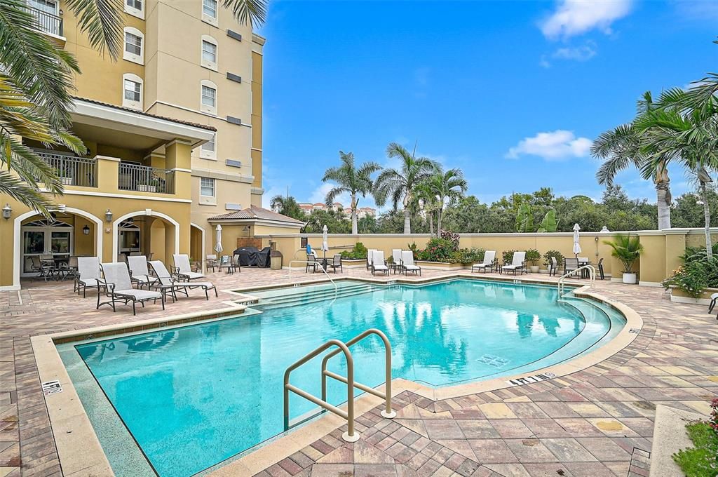 Active With Contract: $609,000 (3 beds, 2 baths, 1447 Square Feet)