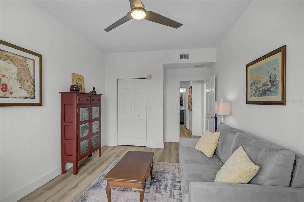 Active With Contract: $609,000 (3 beds, 2 baths, 1447 Square Feet)