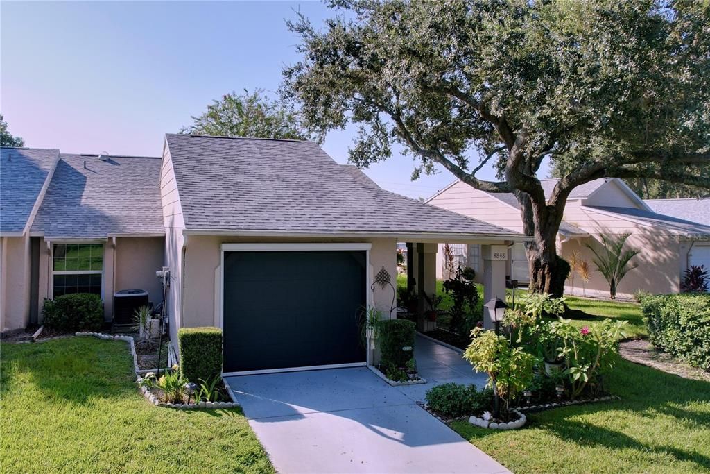 Под контрактом: $219,999 (2 спален, 2 ванн, 1135 Квадратных фут)