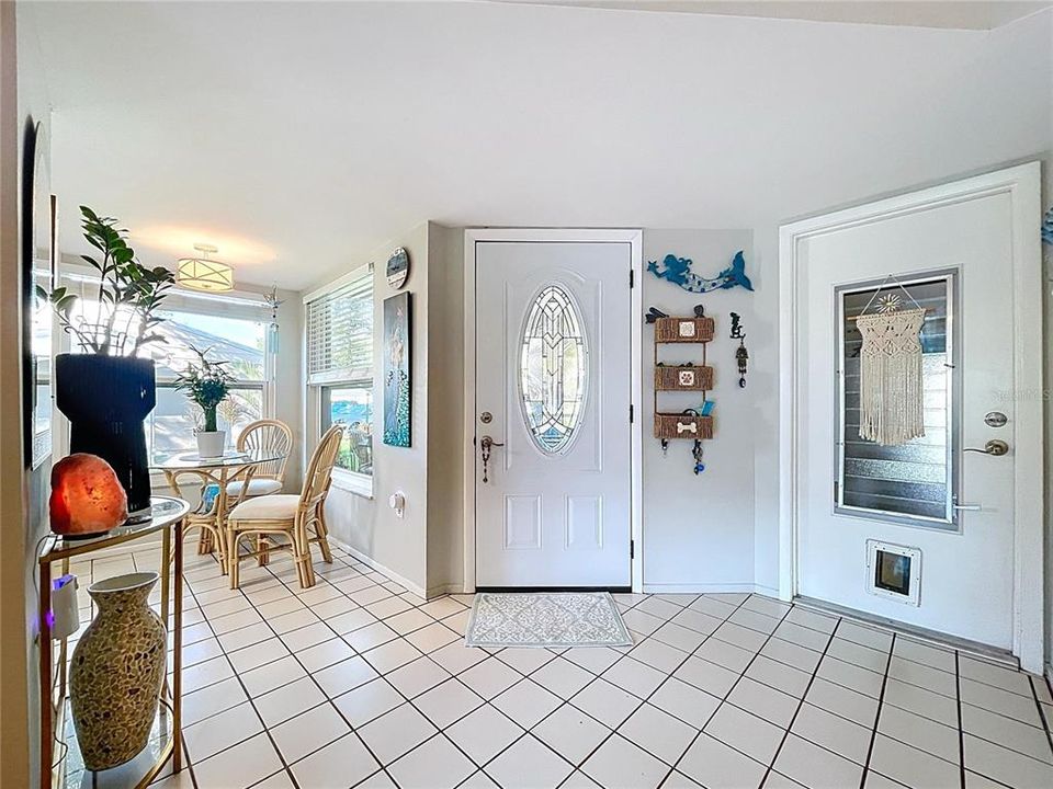 Под контрактом: $219,999 (2 спален, 2 ванн, 1135 Квадратных фут)