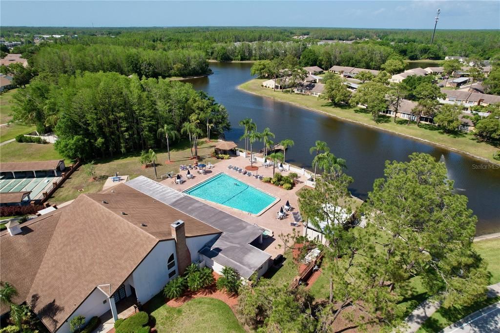 Под контрактом: $219,999 (2 спален, 2 ванн, 1135 Квадратных фут)