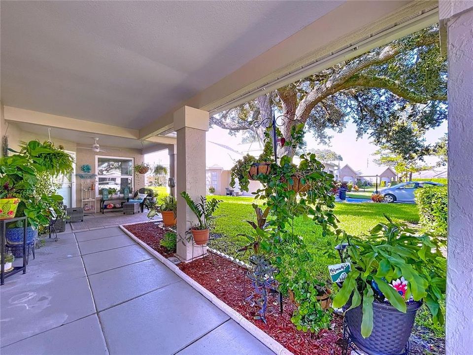 Под контрактом: $219,999 (2 спален, 2 ванн, 1135 Квадратных фут)