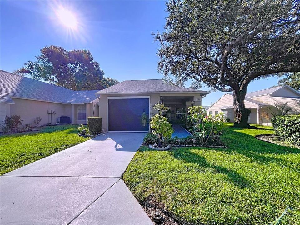 Под контрактом: $219,999 (2 спален, 2 ванн, 1135 Квадратных фут)