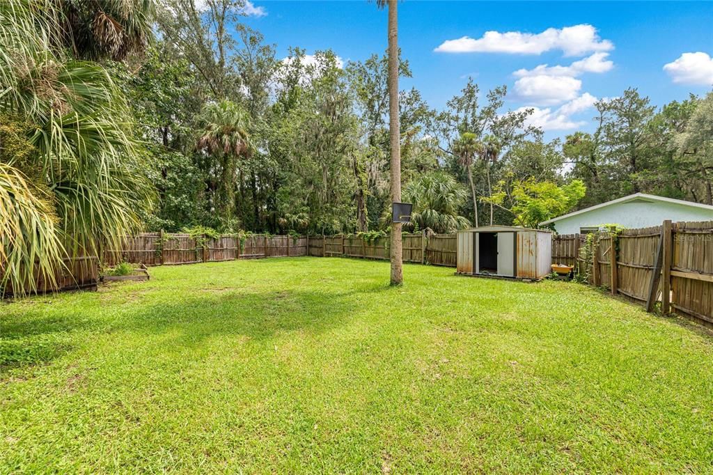 For Sale: $260,000 (3 beds, 2 baths, 1414 Square Feet)