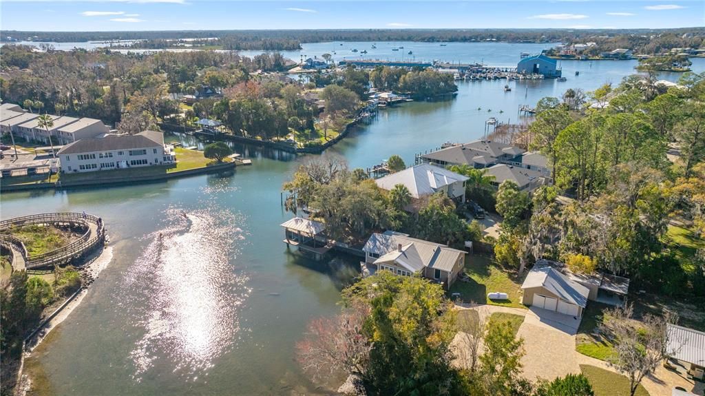 For Sale: $260,000 (3 beds, 2 baths, 1414 Square Feet)