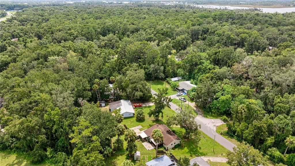 For Sale: $260,000 (3 beds, 2 baths, 1414 Square Feet)