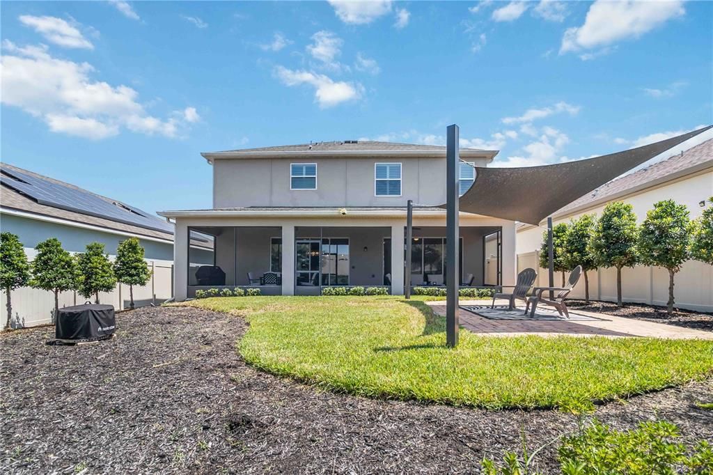 Active With Contract: $589,900 (3 beds, 2 baths, 2412 Square Feet)