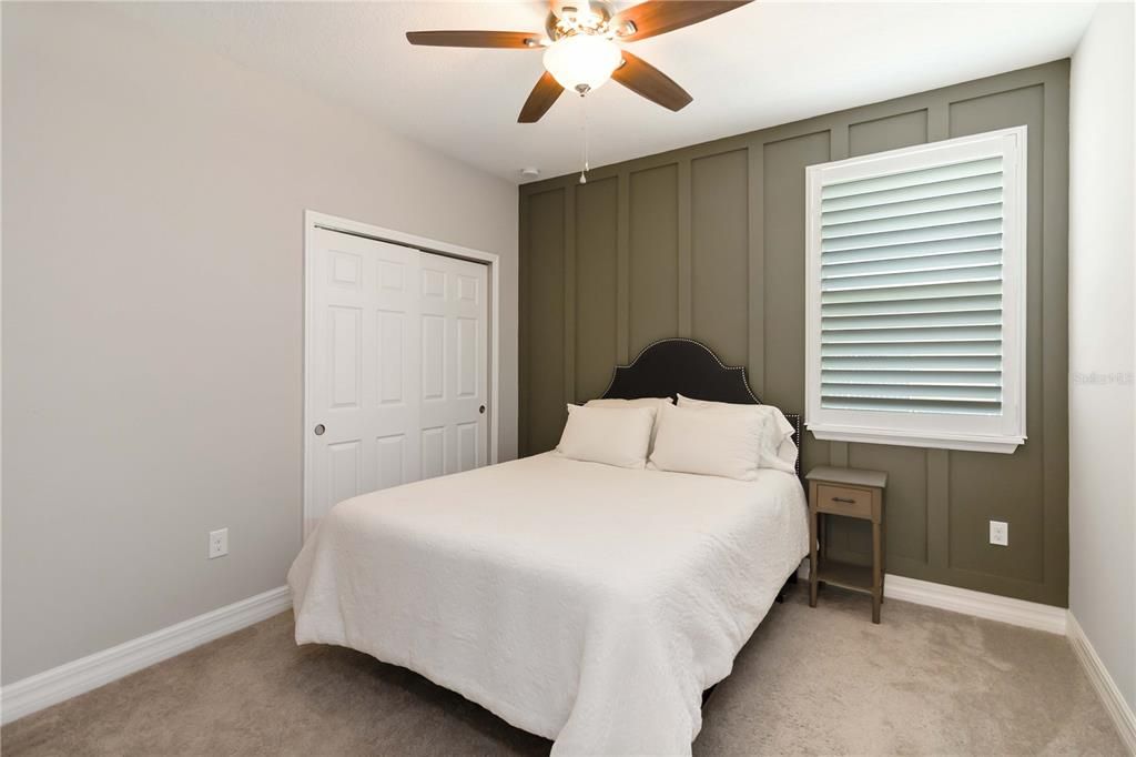 Active With Contract: $589,900 (3 beds, 2 baths, 2412 Square Feet)