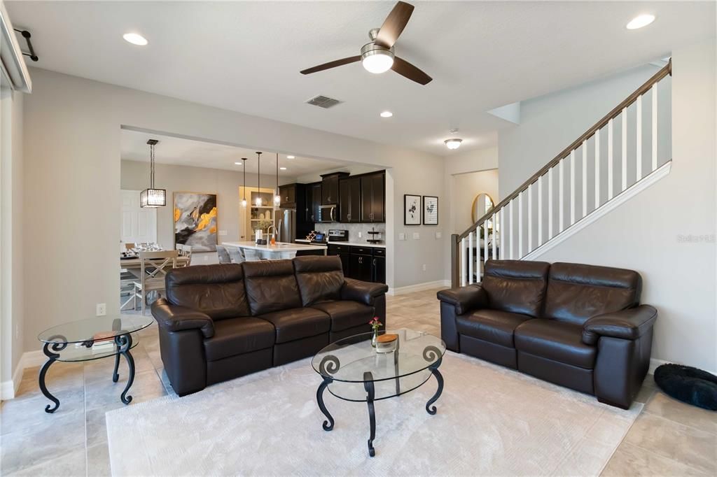 Active With Contract: $589,900 (3 beds, 2 baths, 2412 Square Feet)