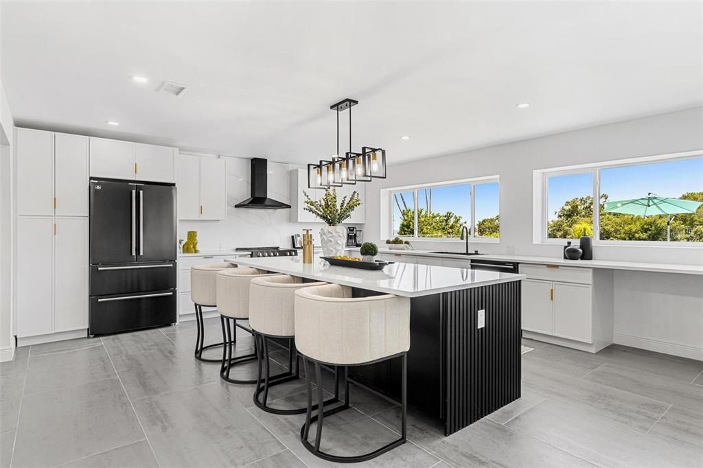 For Sale: $1,900,000 (4 beds, 4 baths, 3477 Square Feet)