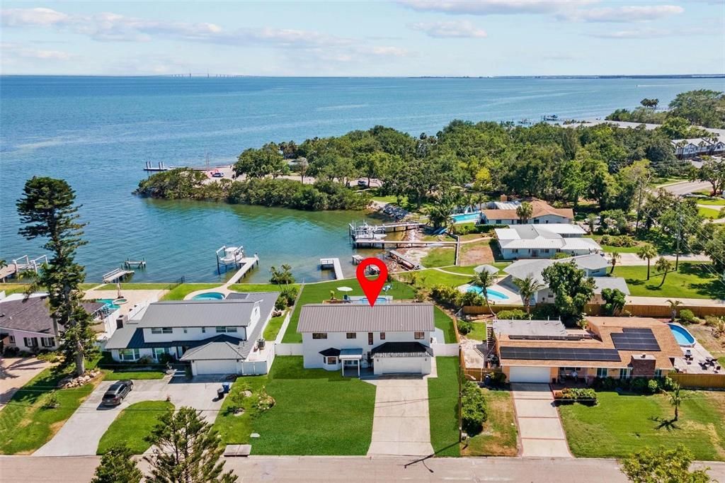 For Sale: $1,900,000 (4 beds, 4 baths, 3477 Square Feet)