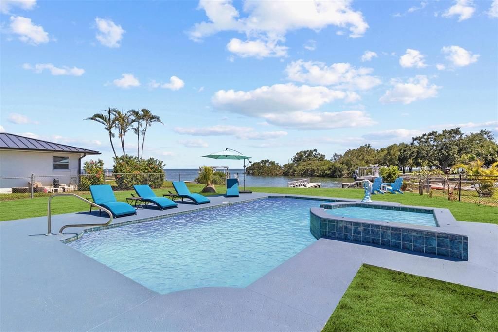 For Sale: $1,900,000 (4 beds, 4 baths, 3477 Square Feet)