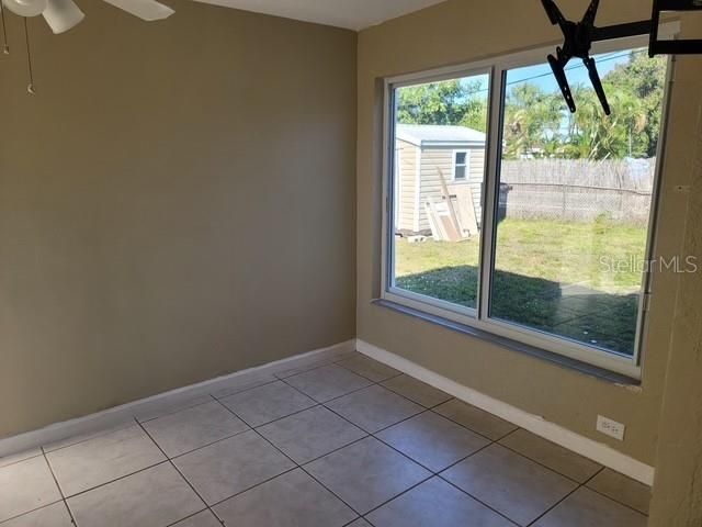 待售: $510,000 (3 贝兹, 2 浴室, 1137 平方英尺)