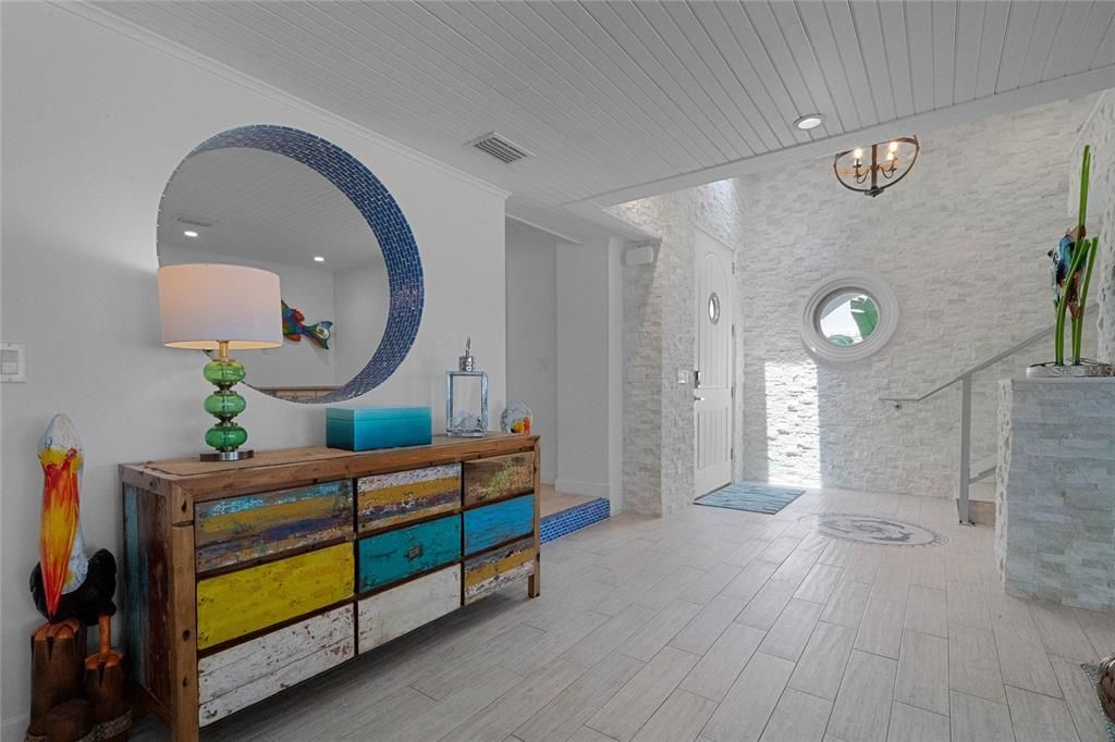 合同活跃: $7,490,000 (10 贝兹, 0 浴室, 6612 平方英尺)