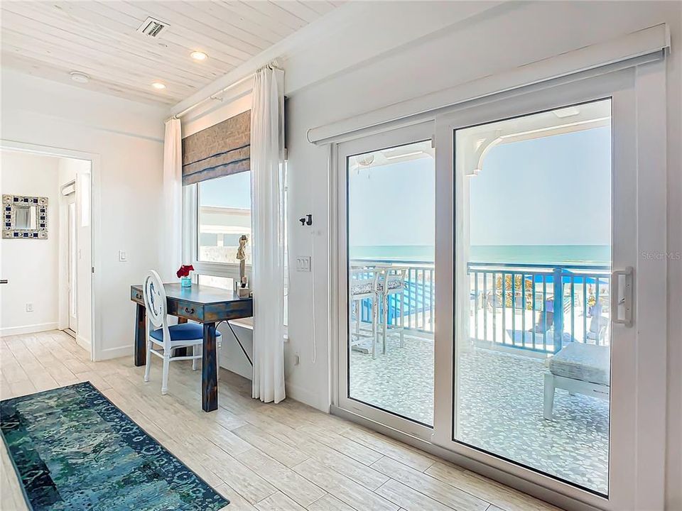 合同活跃: $7,490,000 (10 贝兹, 0 浴室, 6612 平方英尺)