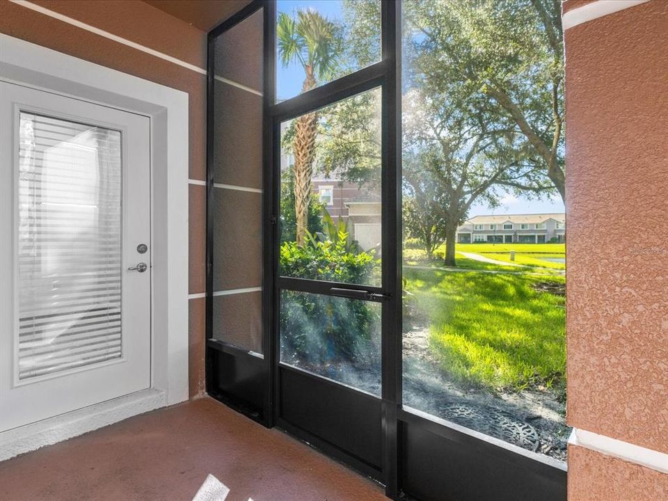 For Rent: $1,600 (3 beds, 2 baths, 1384 Square Feet)