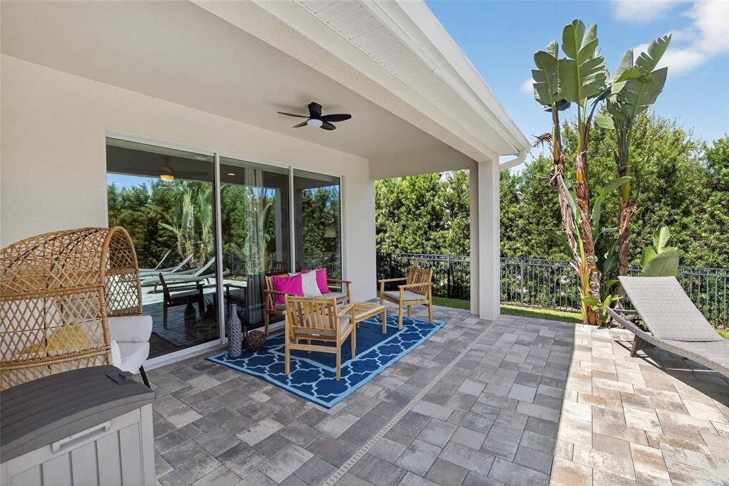 合同活跃: $635,000 (4 贝兹, 2 浴室, 2658 平方英尺)