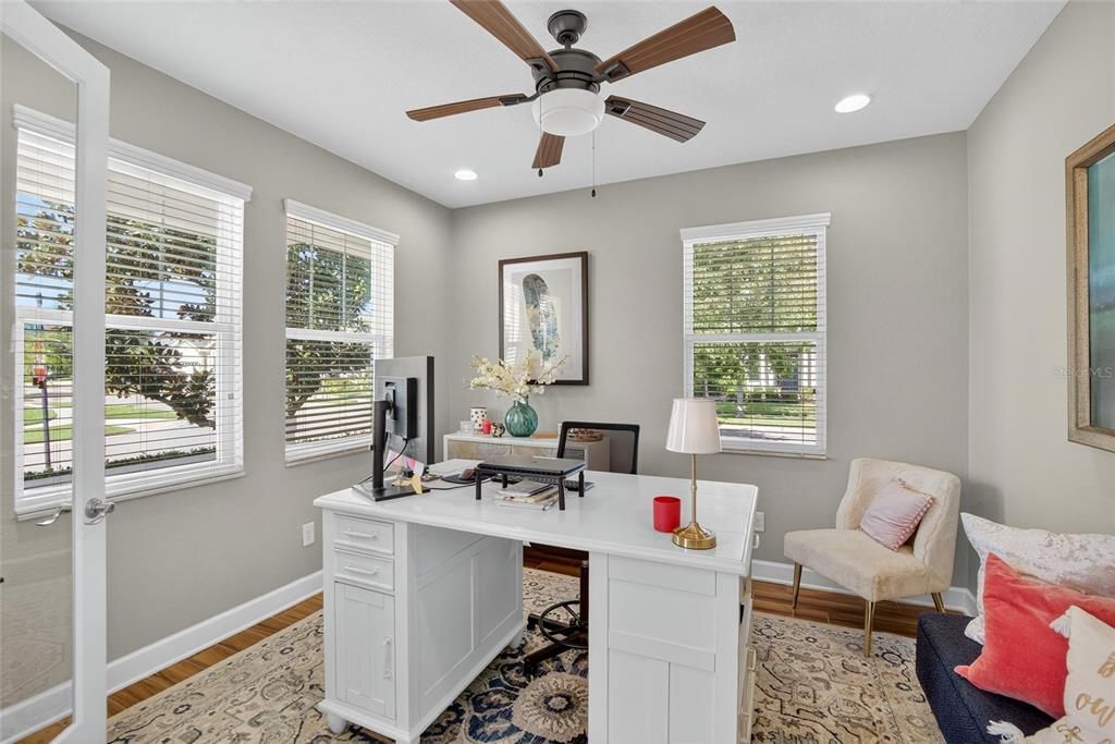 合同活跃: $635,000 (4 贝兹, 2 浴室, 2658 平方英尺)