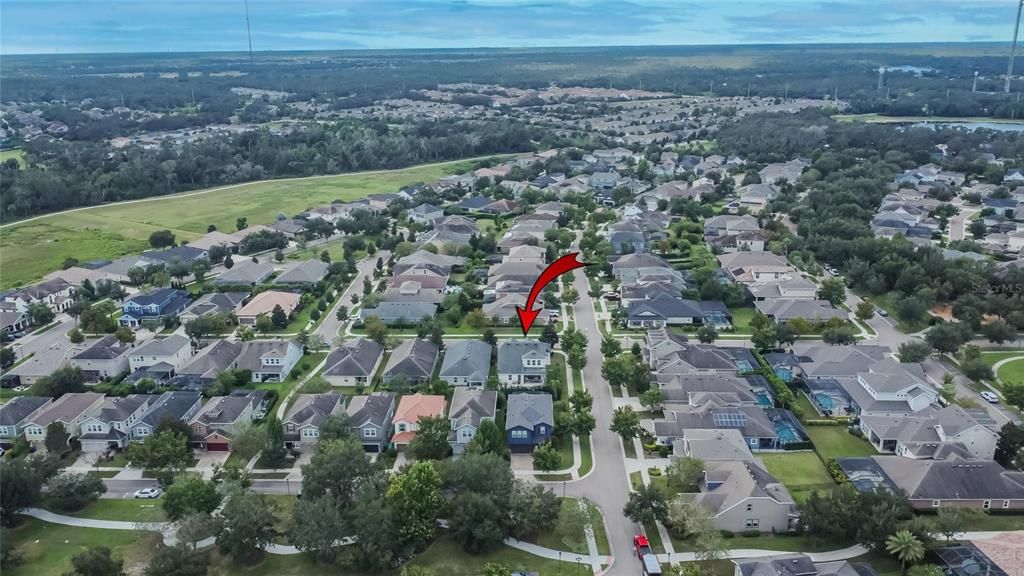 合同活跃: $635,000 (4 贝兹, 2 浴室, 2658 平方英尺)