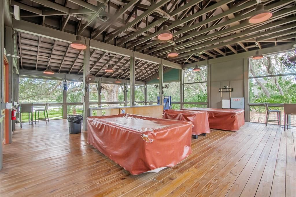 合同活跃: $635,000 (4 贝兹, 2 浴室, 2658 平方英尺)