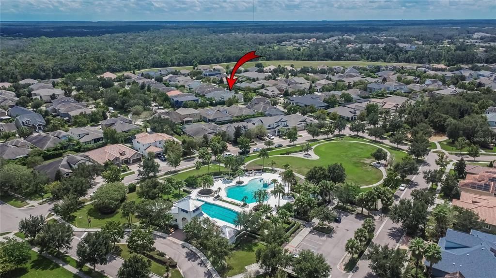 合同活跃: $635,000 (4 贝兹, 2 浴室, 2658 平方英尺)