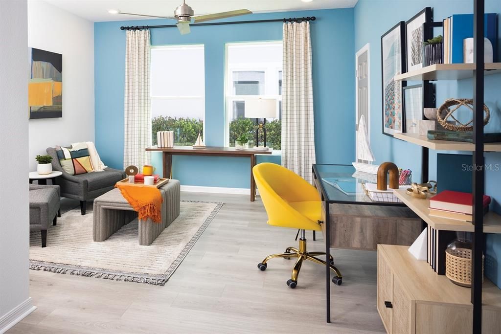 合同活跃: $649,990 (4 贝兹, 2 浴室, 2968 平方英尺)