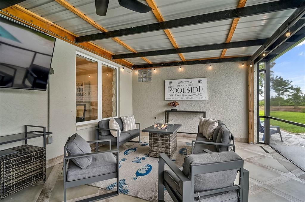 For Sale: $1,675,000 (5 beds, 2 baths, 3112 Square Feet)