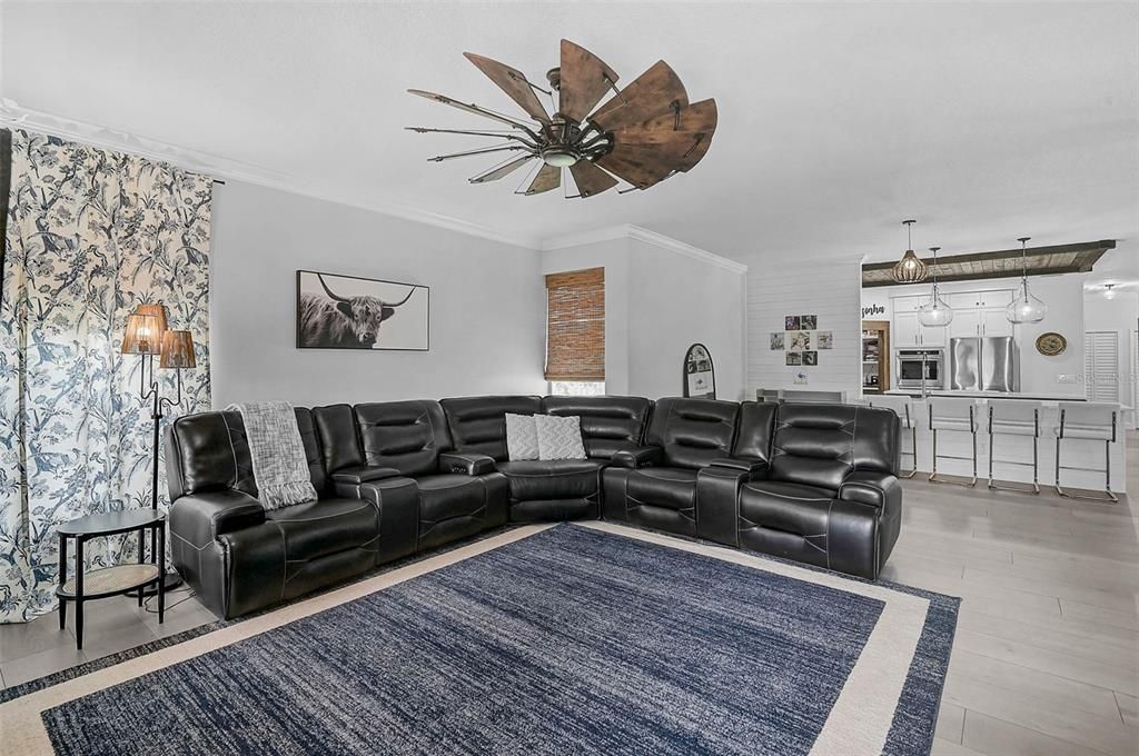 For Sale: $1,675,000 (5 beds, 2 baths, 3112 Square Feet)