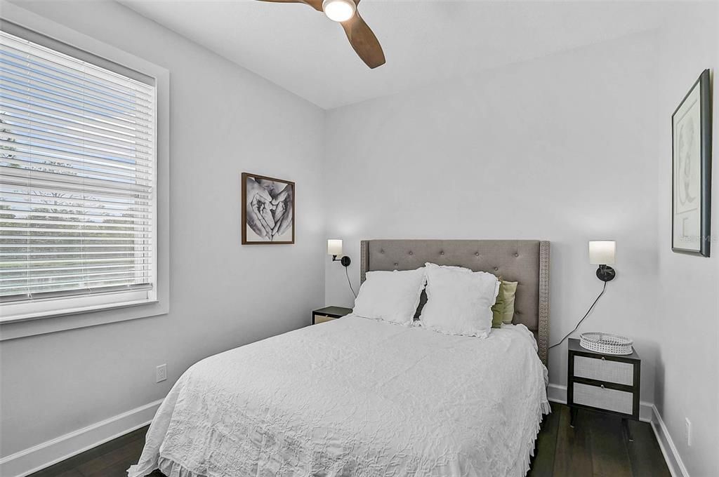 For Sale: $1,675,000 (5 beds, 2 baths, 3112 Square Feet)