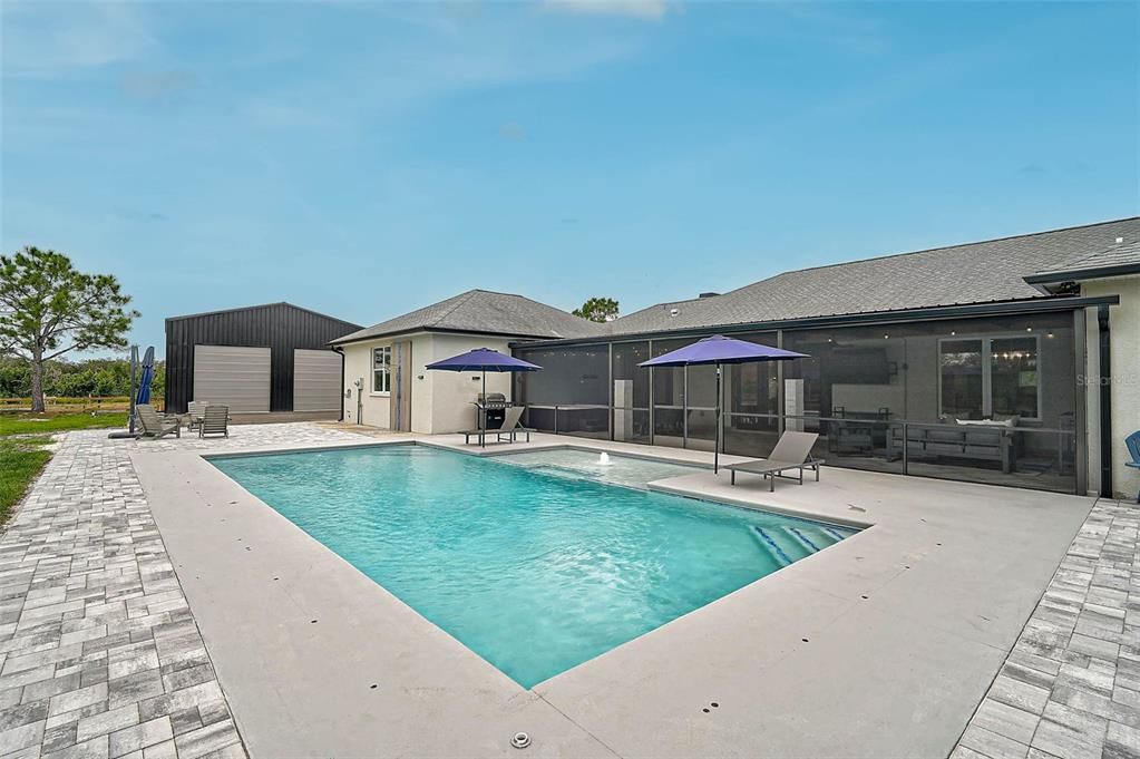 For Sale: $1,675,000 (5 beds, 2 baths, 3112 Square Feet)