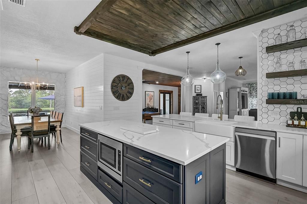 For Sale: $1,675,000 (5 beds, 2 baths, 3112 Square Feet)