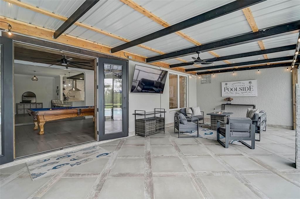 For Sale: $1,675,000 (5 beds, 2 baths, 3112 Square Feet)