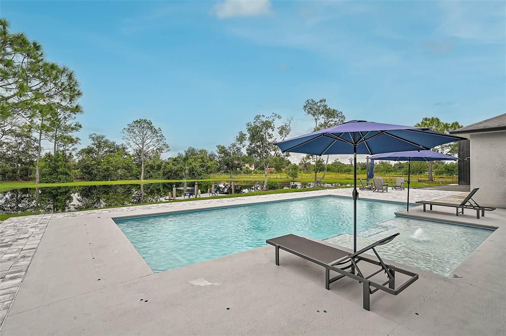 For Sale: $1,675,000 (5 beds, 2 baths, 3112 Square Feet)