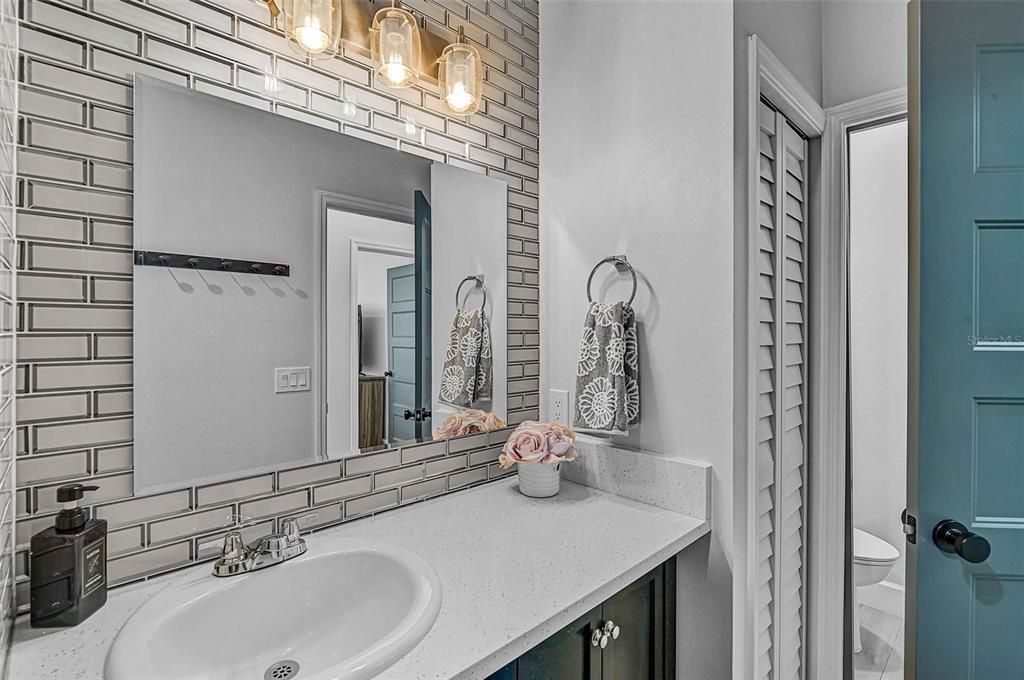 For Sale: $1,675,000 (5 beds, 2 baths, 3112 Square Feet)