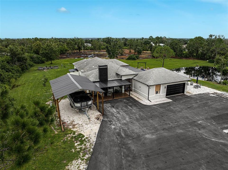 For Sale: $1,675,000 (5 beds, 2 baths, 3112 Square Feet)