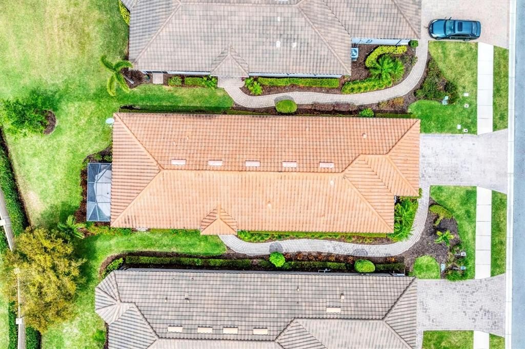 Active With Contract: $3,200 (3 beds, 2 baths, 1917 Square Feet)