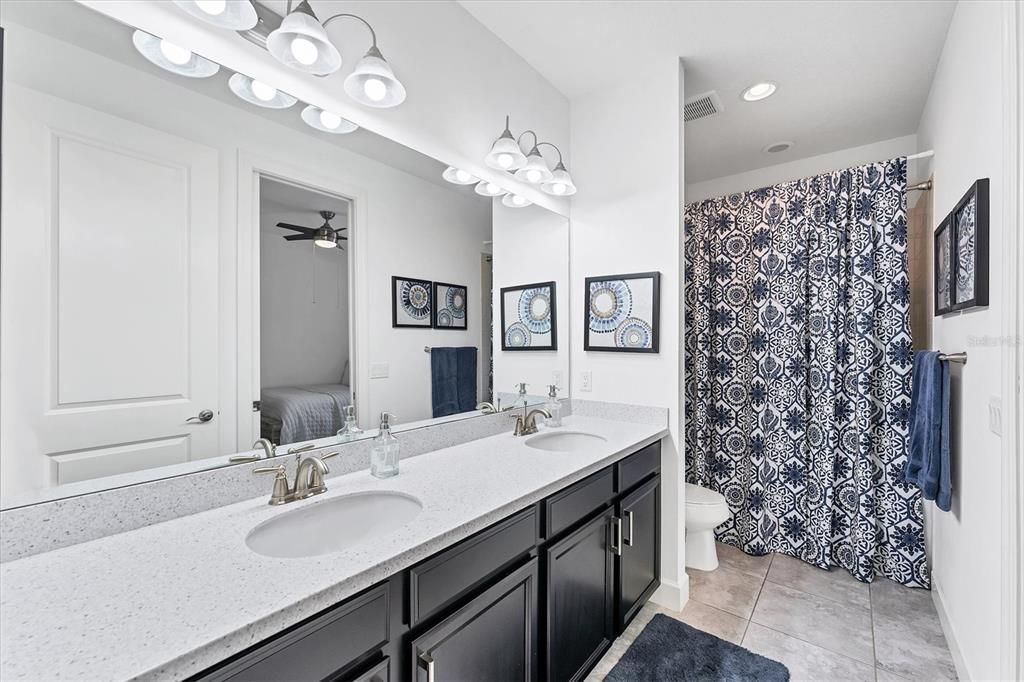 Active With Contract: $3,200 (3 beds, 2 baths, 1917 Square Feet)