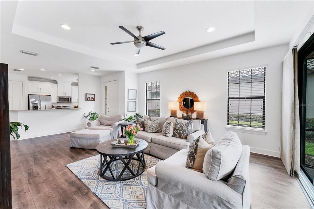 Active With Contract: $3,200 (3 beds, 2 baths, 1917 Square Feet)